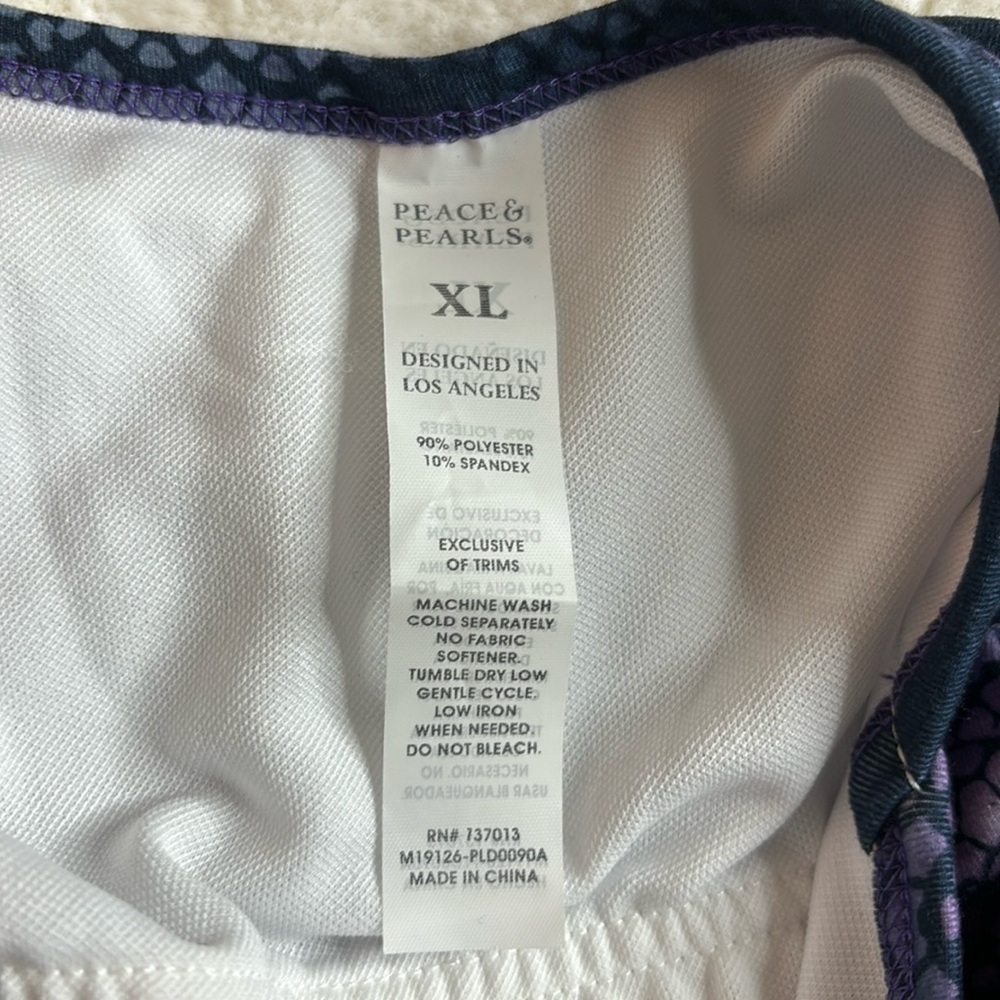 Peace and pearls Athletic dress, size XL - Picture 5 of 9